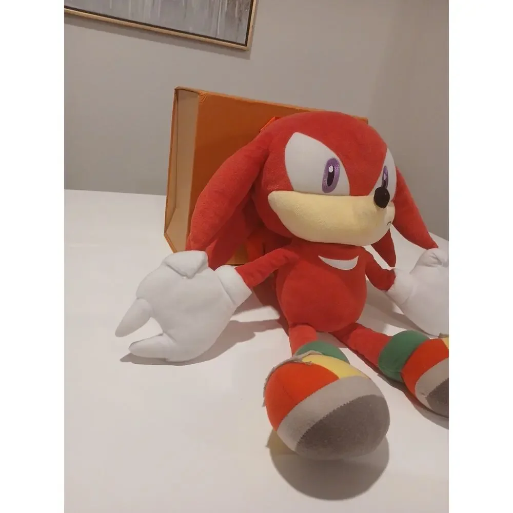 Sonic the Hedgehog Knuckles Plush 16